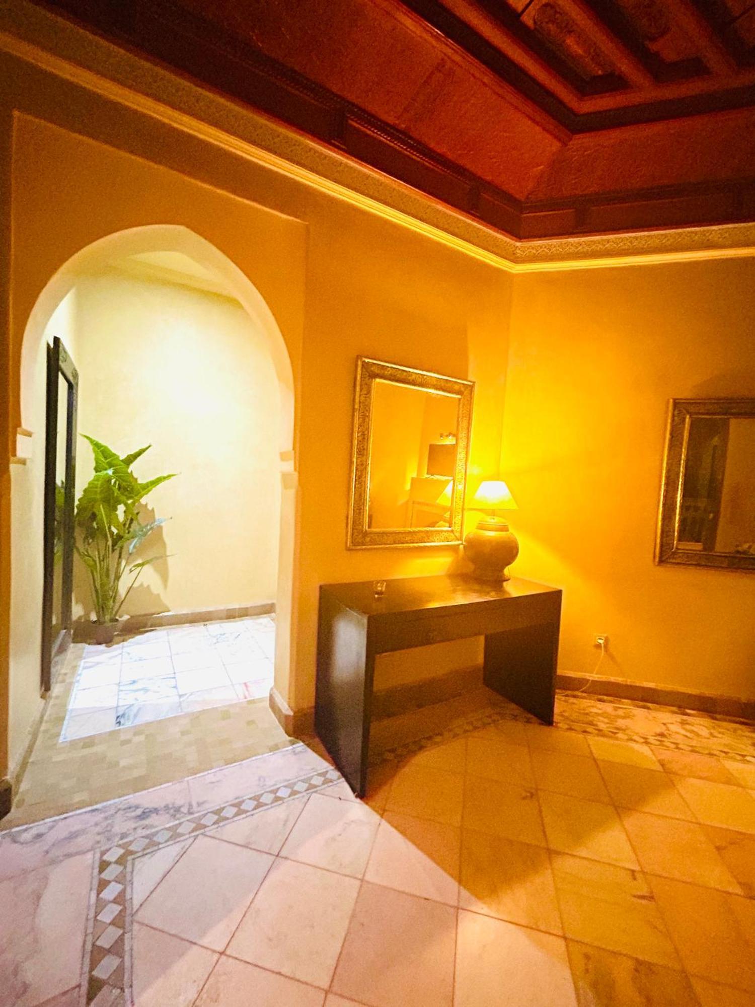 Appartement Spacieux Avec Piscine A La Palmeraie Marrakesh Exterior foto